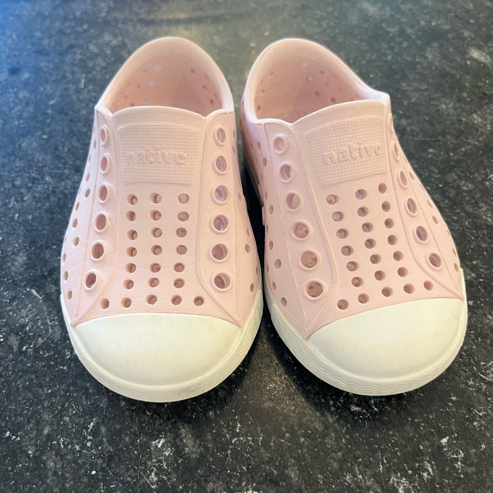 Native Jefferson Pink Slip-On Shoes